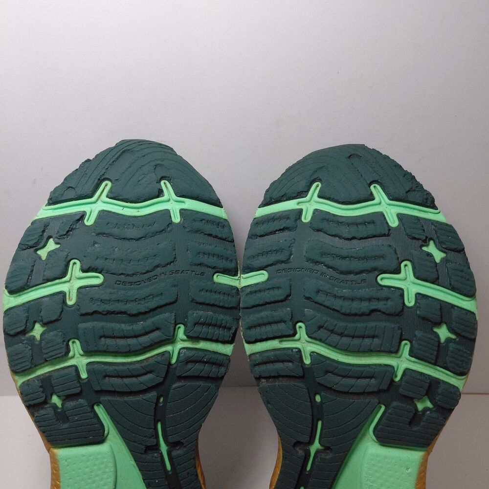 Brooks Ghost 14 Run Lucky St. Patrick's Day Women's Size 7B Green Shamrock - Picture 9 of 10
